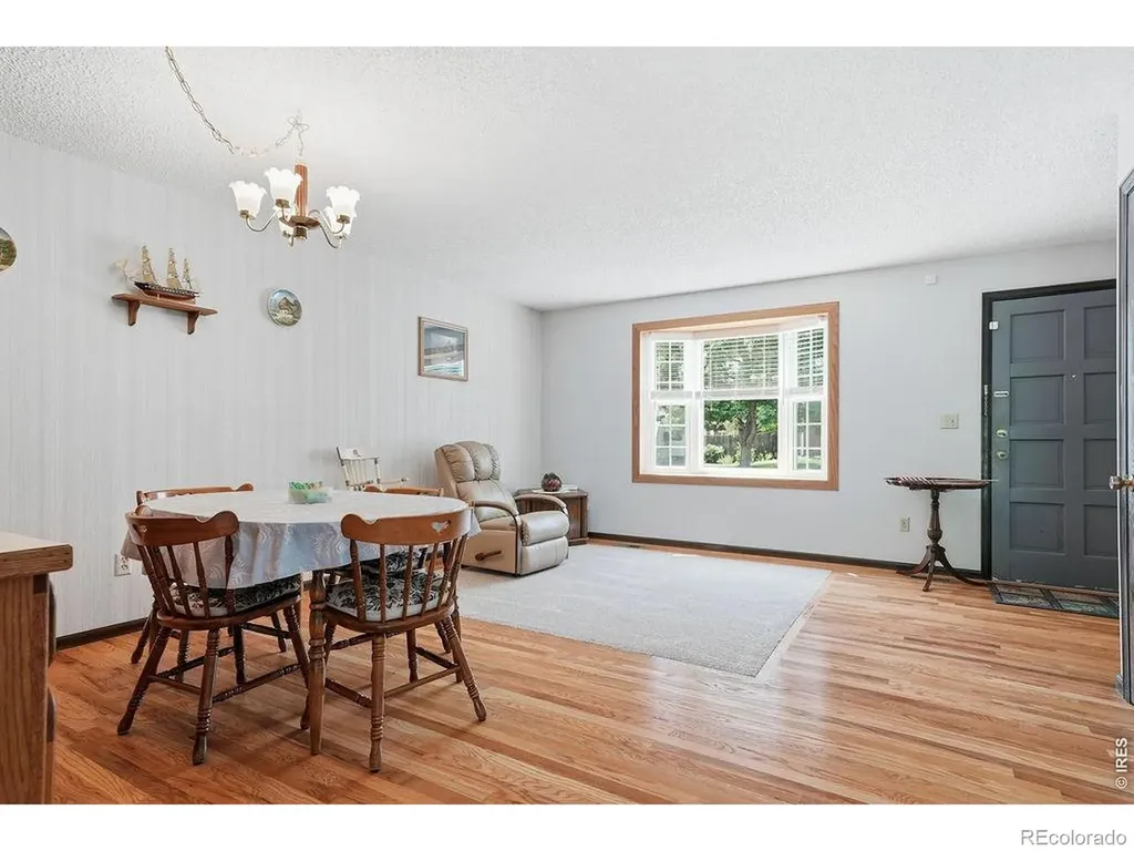 8240 Garland Drive Arvada CO 80005