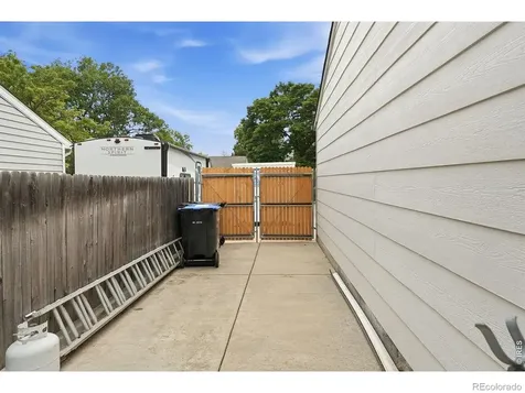 8240 Garland Drive Arvada CO 80005
