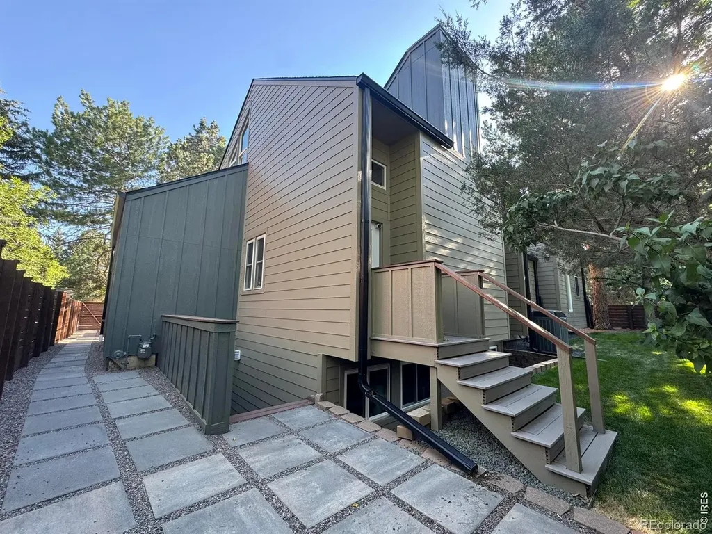 3497 Iris Court Boulder CO 80304