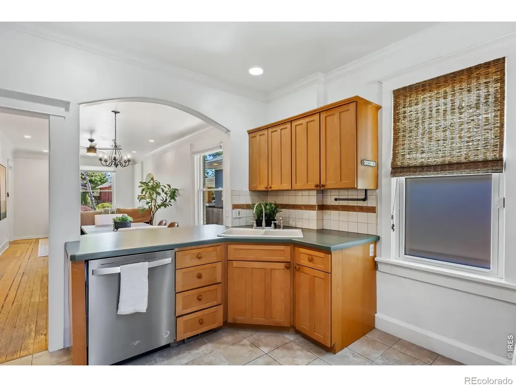 1271 S Lincoln Street Denver CO 80210
