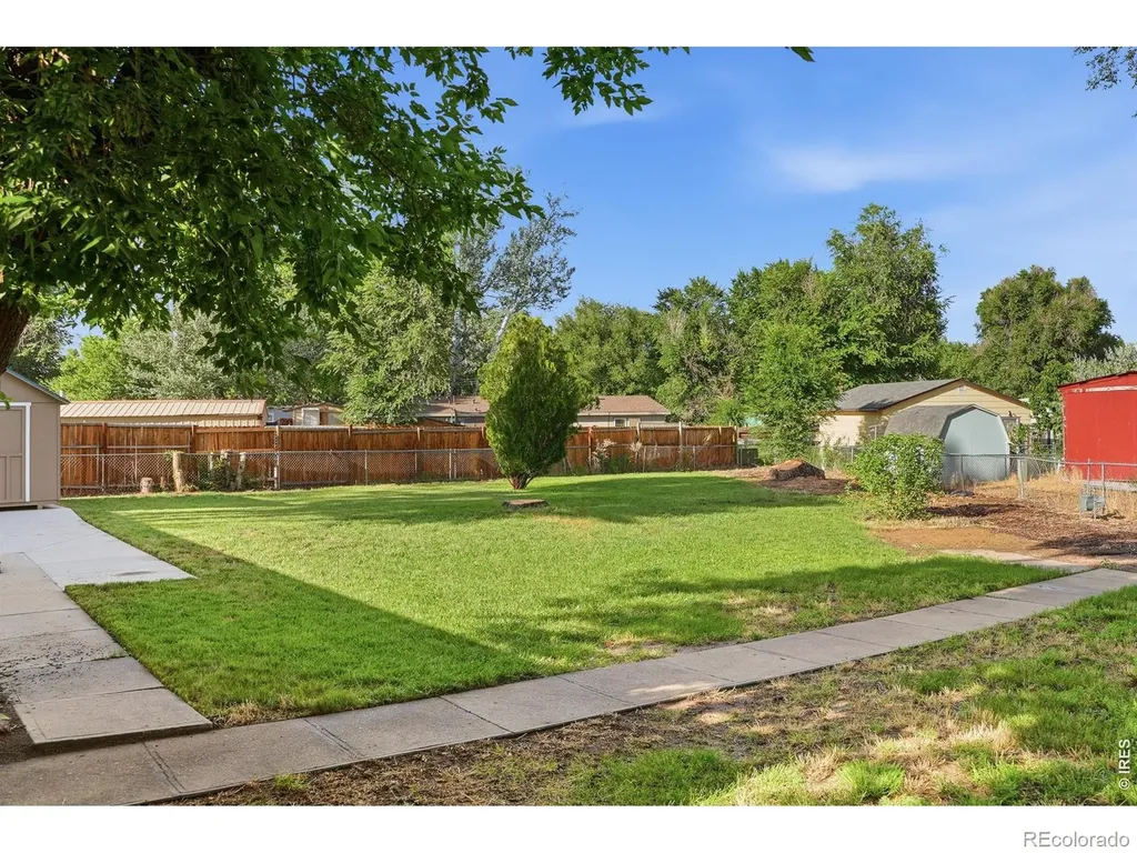 3906 Yosemite Drive Greeley CO 80634