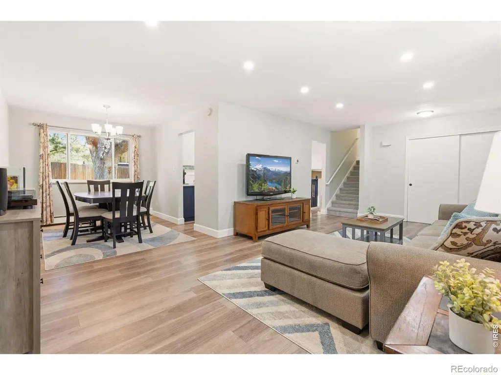 7616 Oak Street Arvada CO 80005