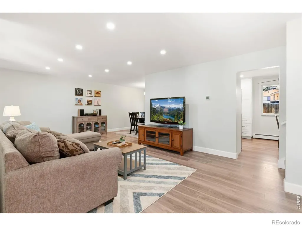 7616 Oak Street Arvada CO 80005