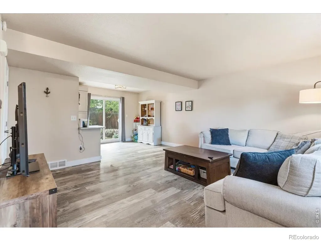 2261 W Stuart Street Fort Collins CO 80526