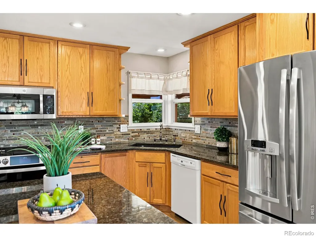 2038 Burbank Street Berthoud CO 80513
