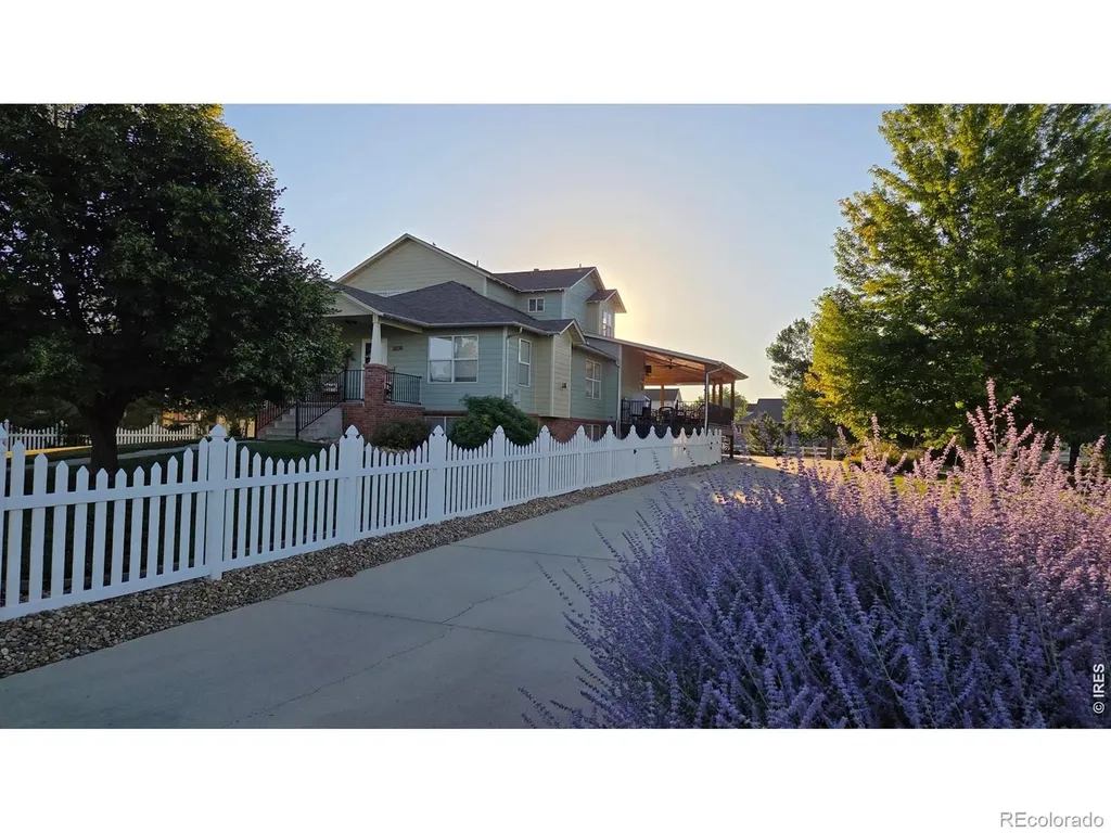 2038 Burbank Street Berthoud CO 80513