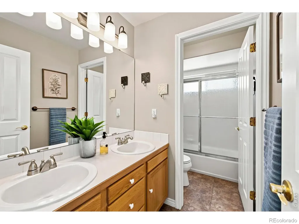 2038 Burbank Street Berthoud CO 80513