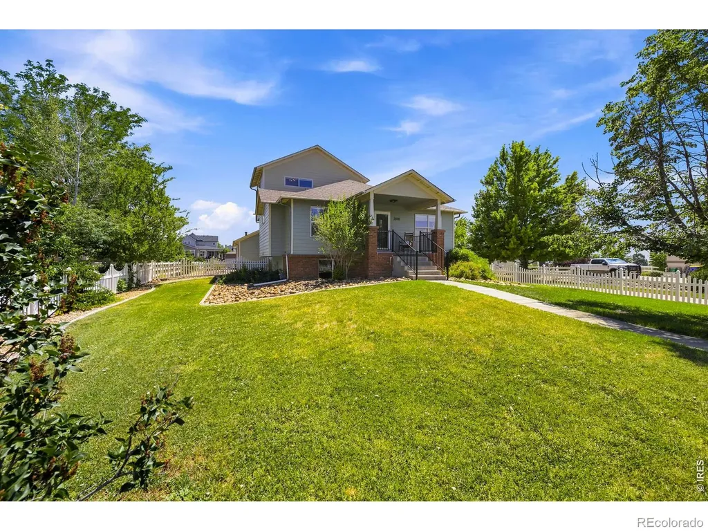 2038 Burbank Street Berthoud CO 80513