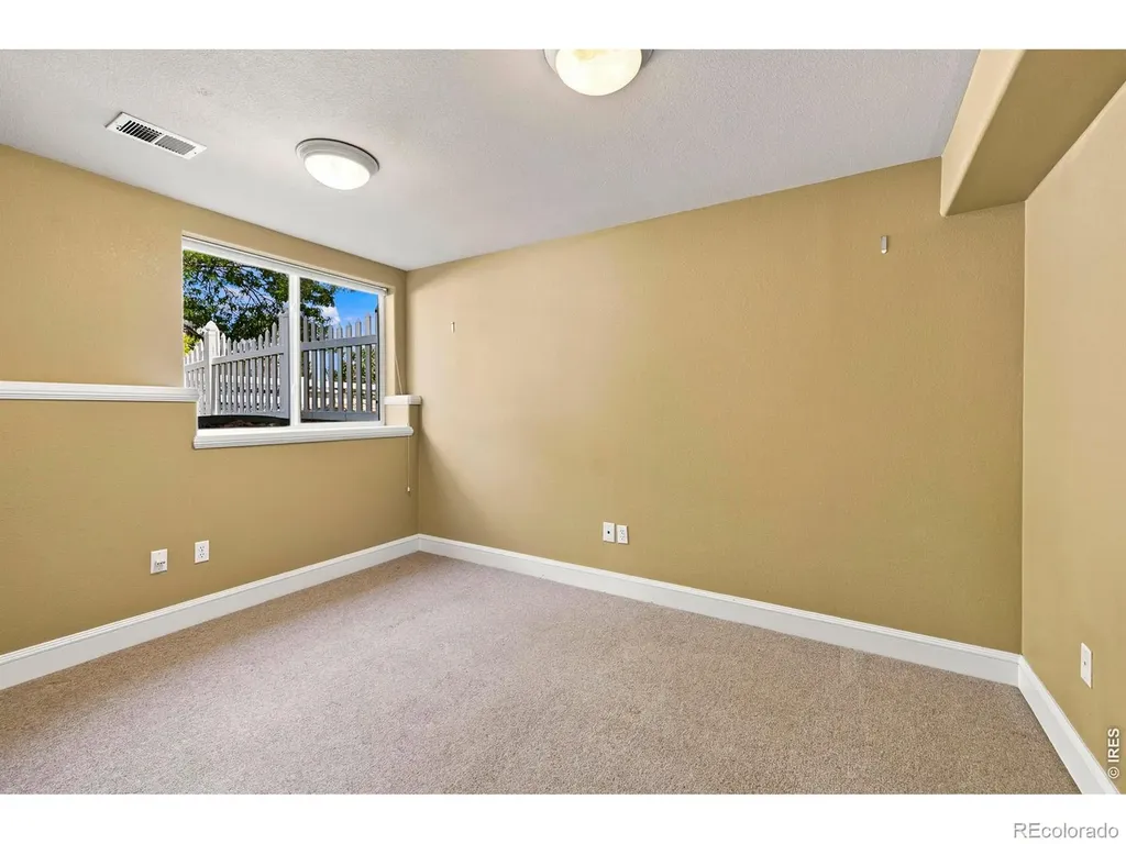 2038 Burbank Street Berthoud CO 80513