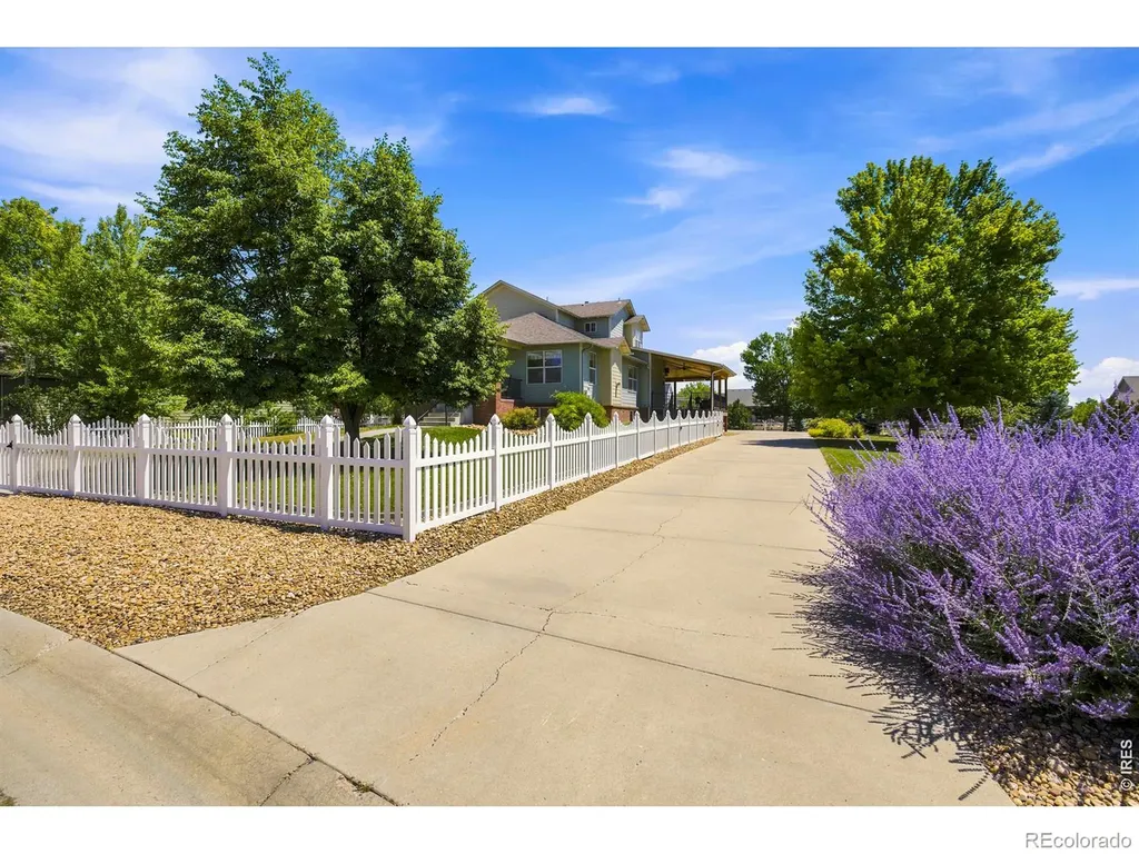 2038 Burbank Street Berthoud CO 80513