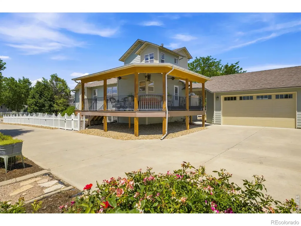 2038 Burbank Street Berthoud CO 80513