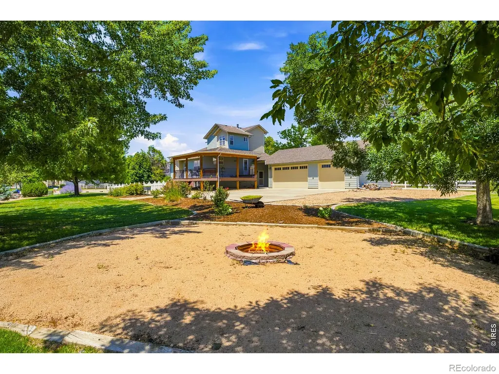 2038 Burbank Street Berthoud CO 80513