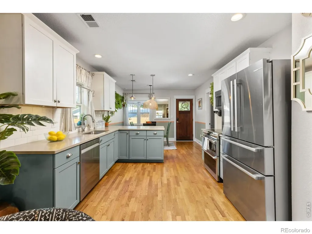 631 La Farge Avenue Louisville CO 80027