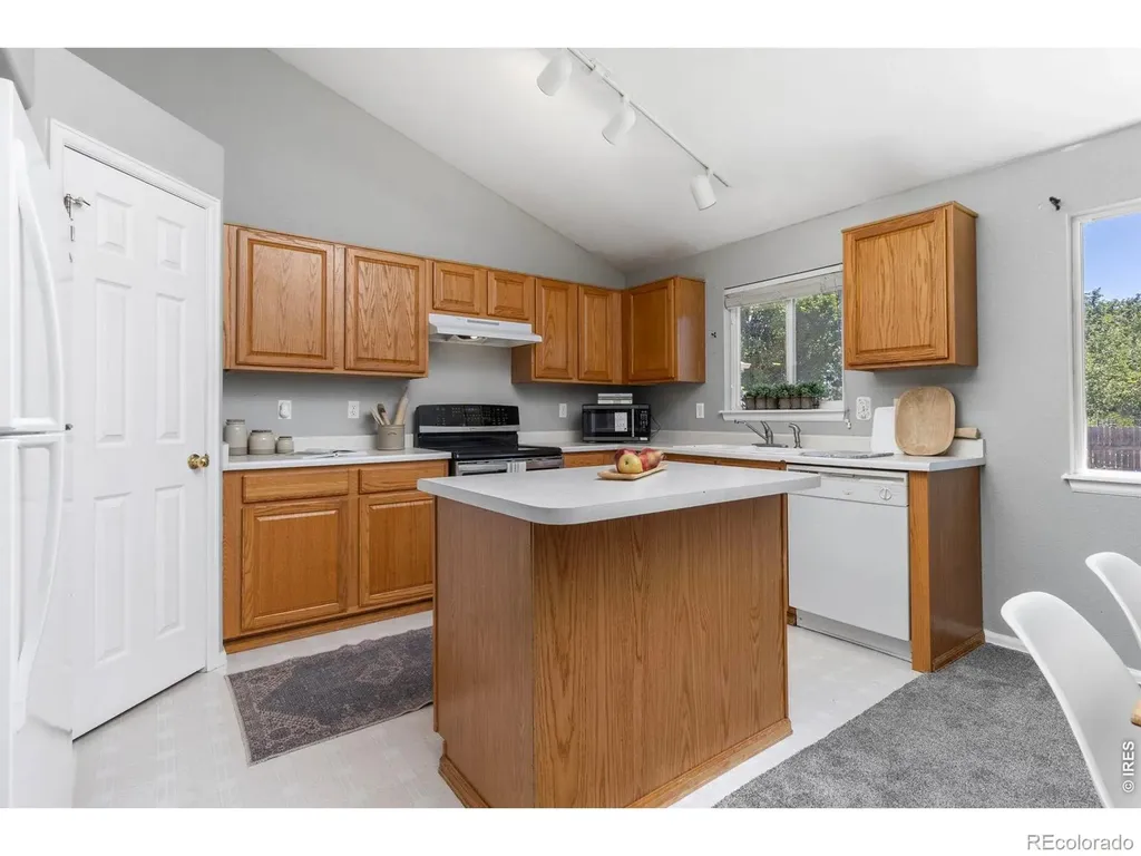 5408 Bobcat Street Frederick CO 80504