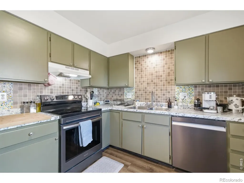 8204 Taylor Court Fort Collins CO 80528