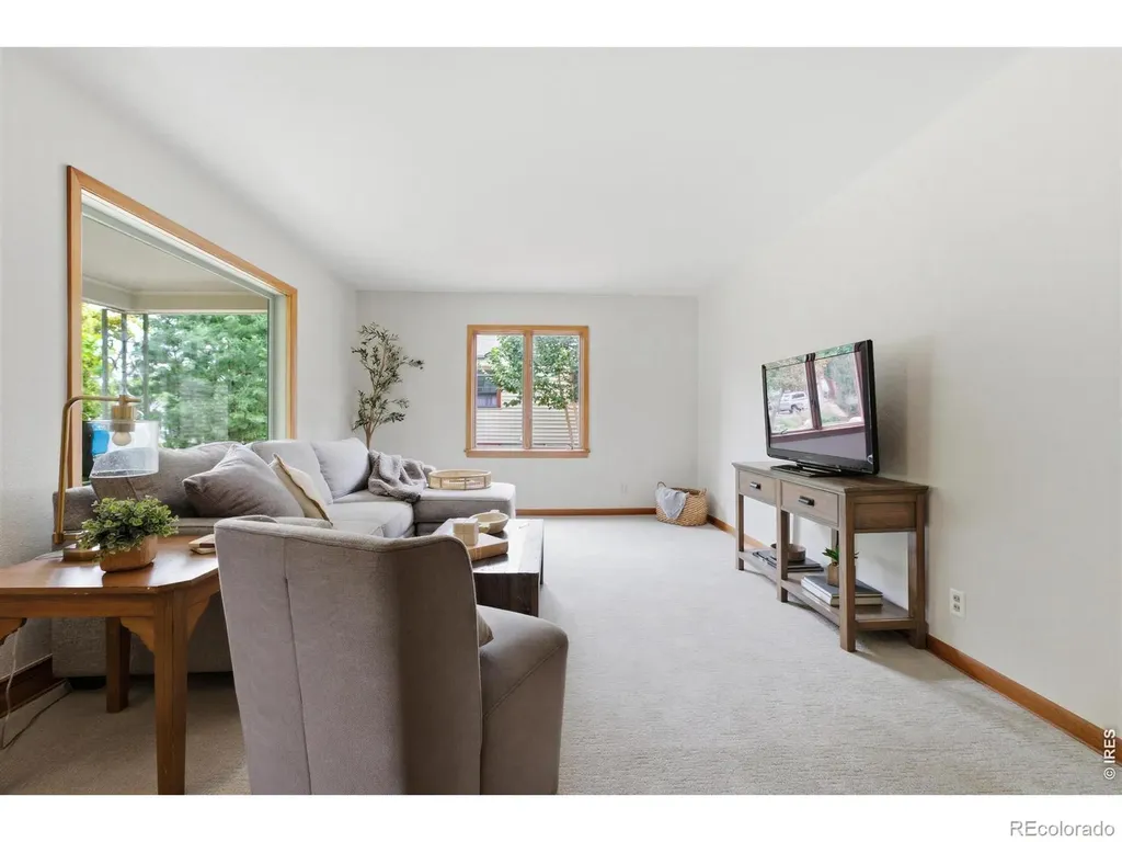 747 Sumner Street Longmont CO 80501