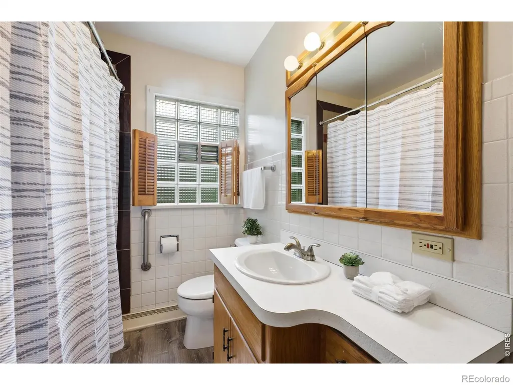 747 Sumner Street Longmont CO 80501