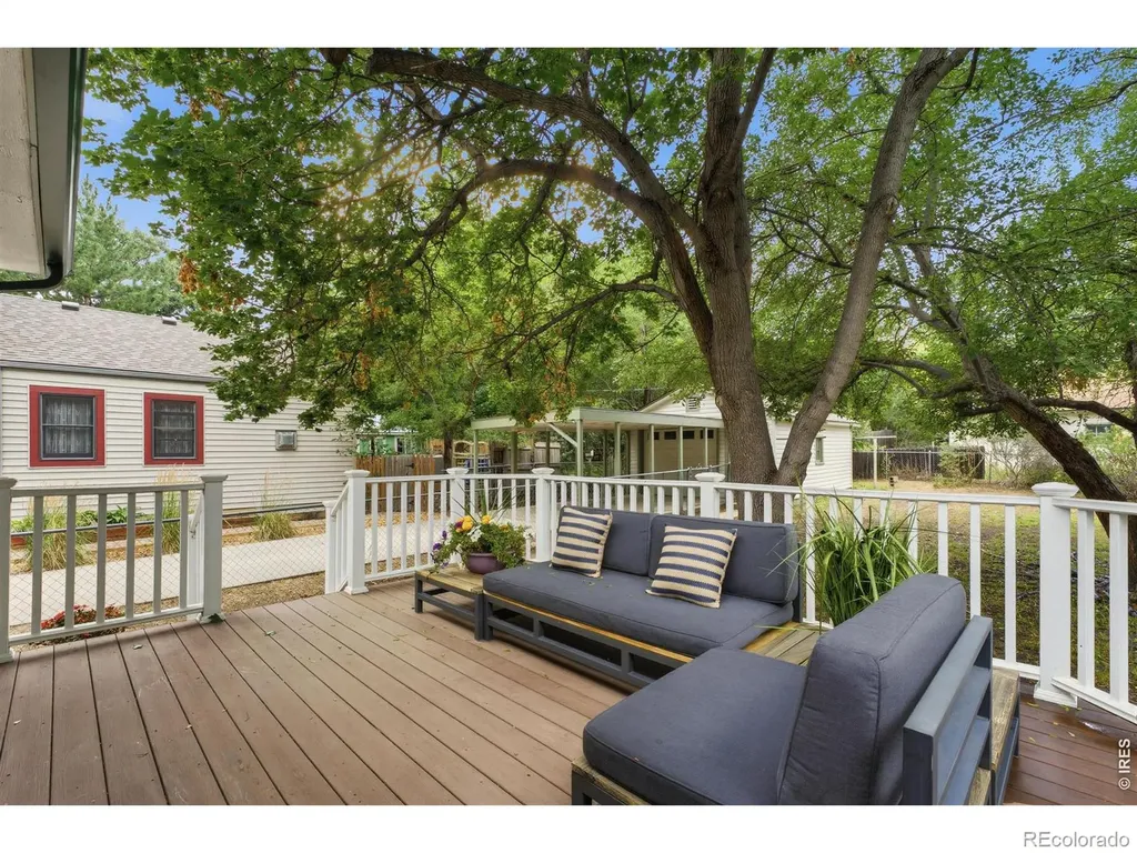 747 Sumner Street Longmont CO 80501