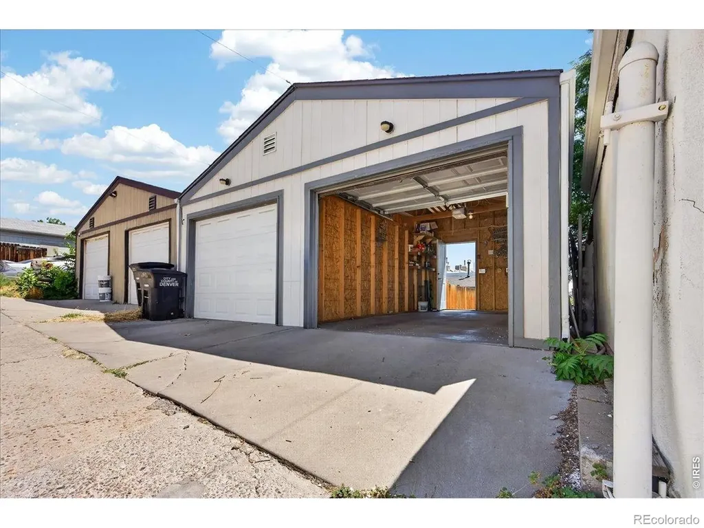 3317 Navajo Street Denver CO 80211