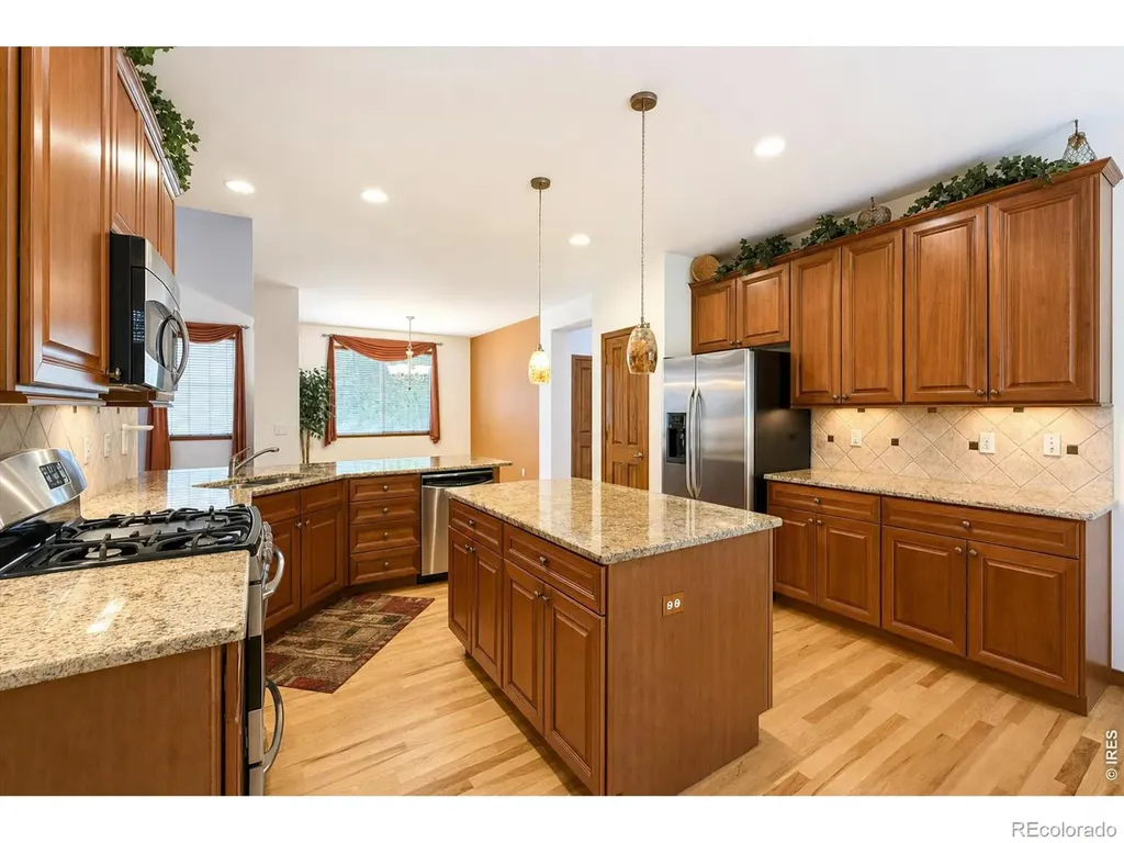 639 Summer Hawk Drive Longmont CO 80504