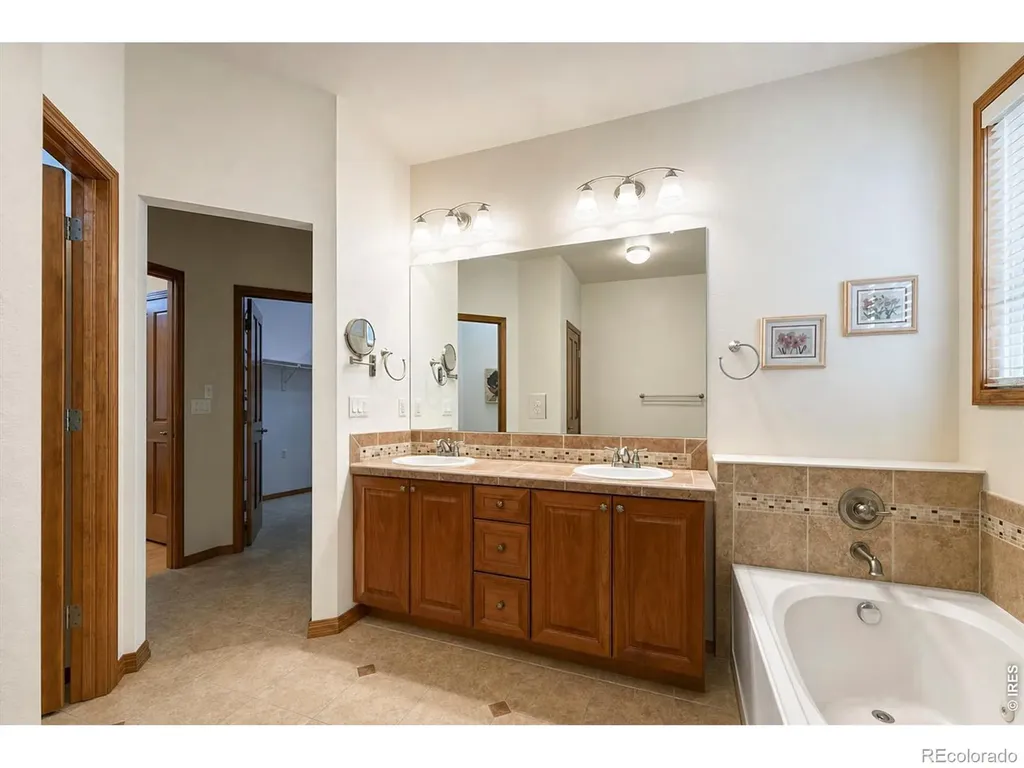 639 Summer Hawk Drive Longmont CO 80504