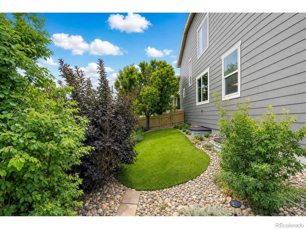 639 Summer Hawk Drive Longmont CO 80504