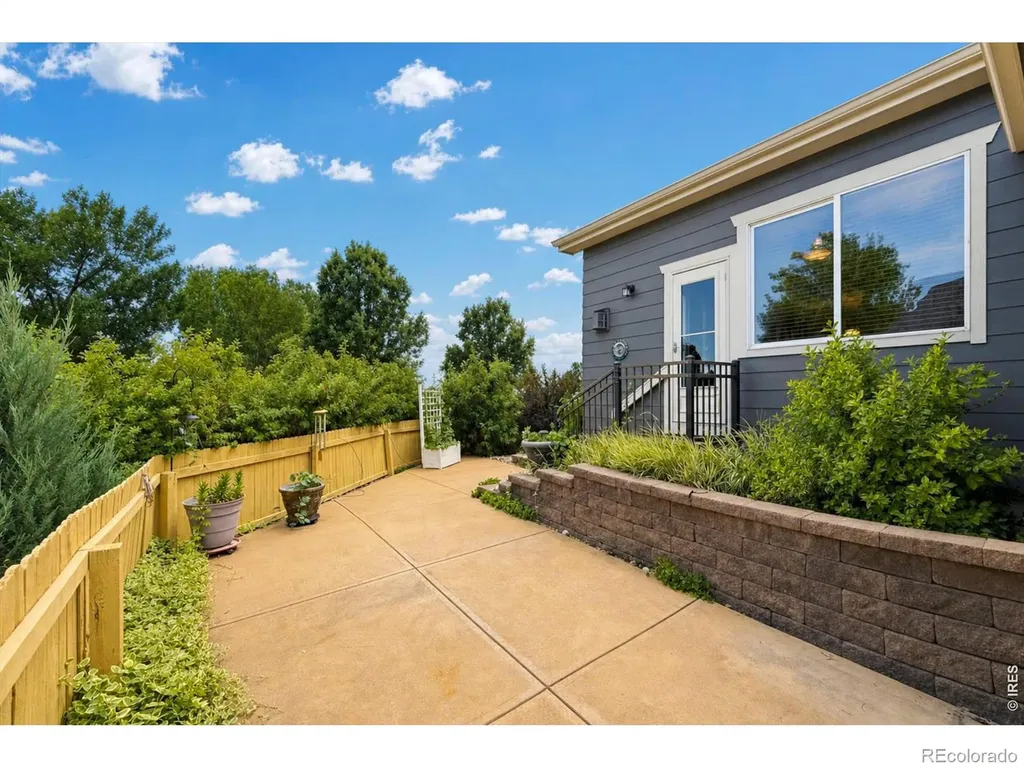 639 Summer Hawk Drive Longmont CO 80504