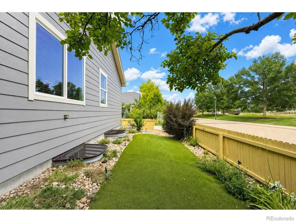 639 Summer Hawk Drive Longmont CO 80504