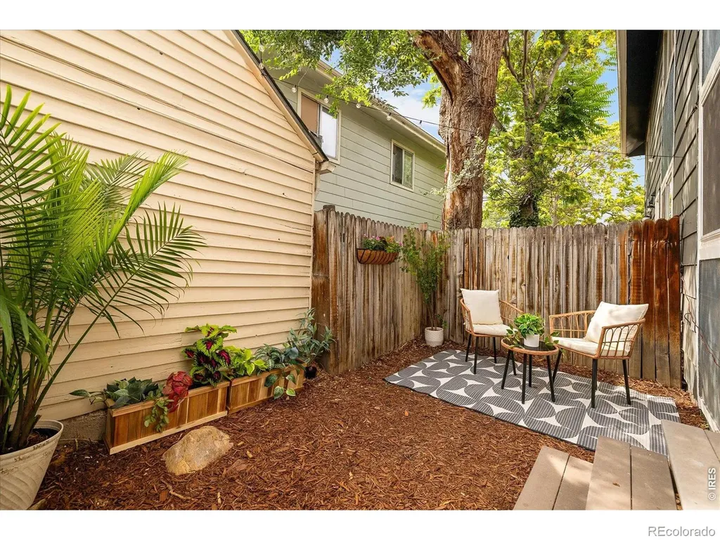 2253 Spruce Street Boulder CO 80302