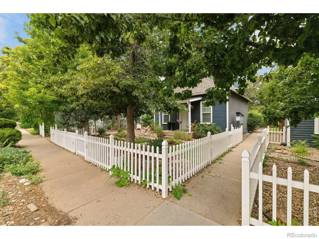 2253 Spruce Street Boulder CO 80302
