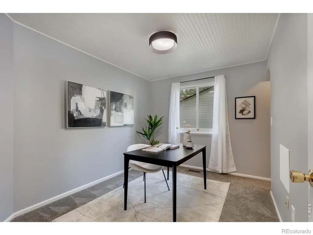 1921 Sumner Street Longmont CO 80501