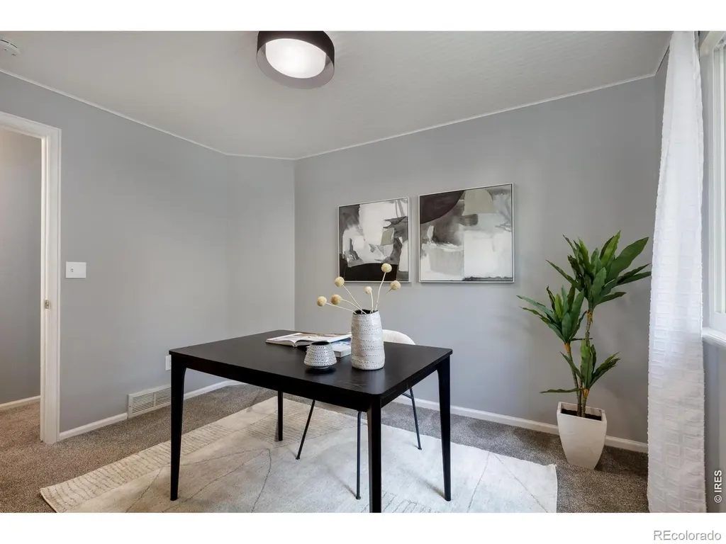 1921 Sumner Street Longmont CO 80501