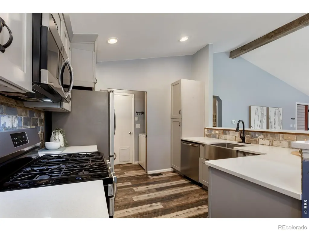 1921 Sumner Street Longmont CO 80501