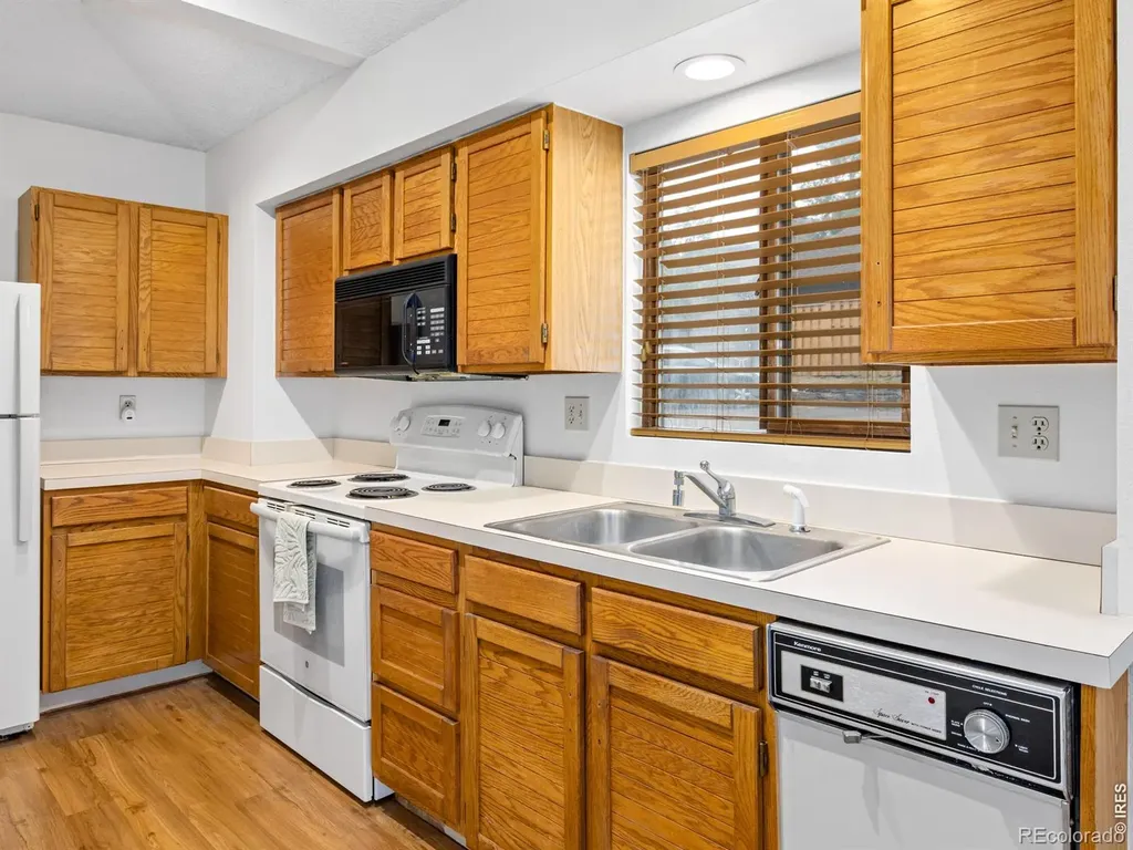 1010 S Saint Vrain Avenue Estes Park CO 80517