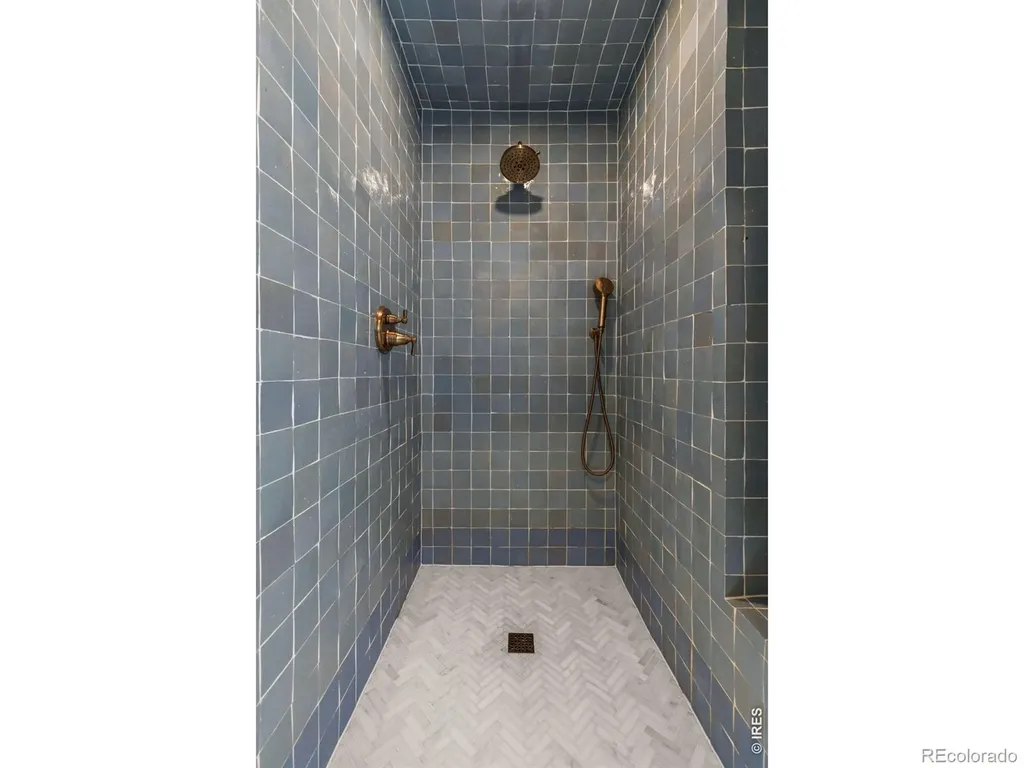 2324 Mapleton Avenue Boulder CO 80304