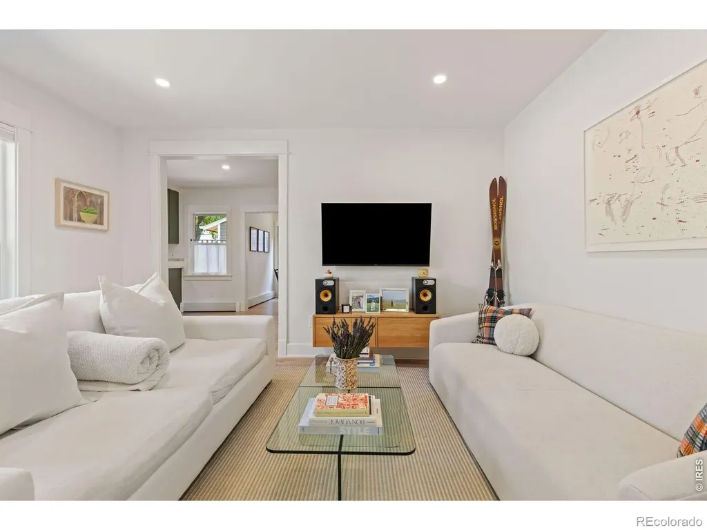 2324 Mapleton Avenue Boulder CO 80304