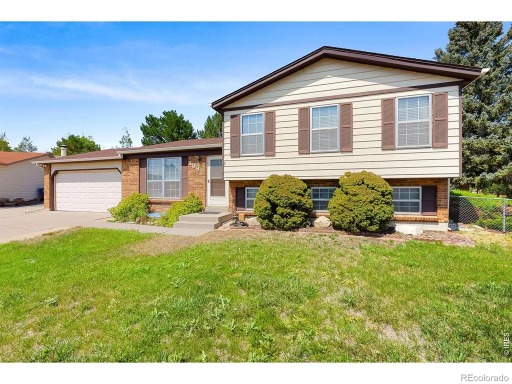 1082 Lilac Court Broomfield CO 80020