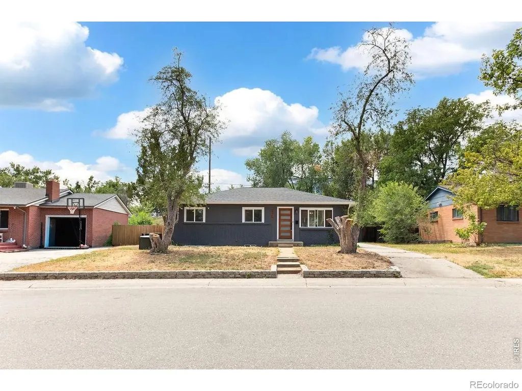 6010 Johnson Way Arvada CO 80004