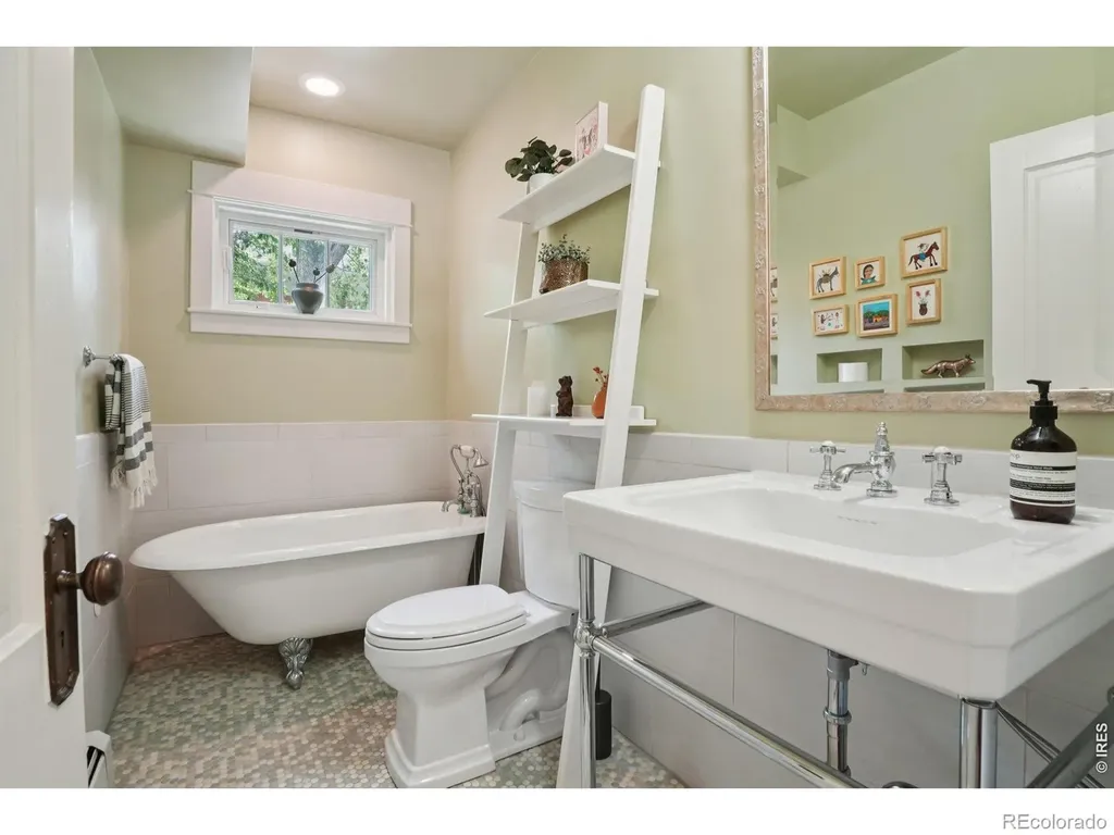 1013 Mapleton Avenue Boulder CO 80304