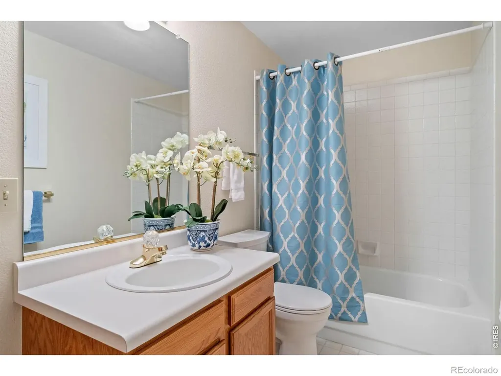 2675 S Johnson Circle Lakewood CO 80227