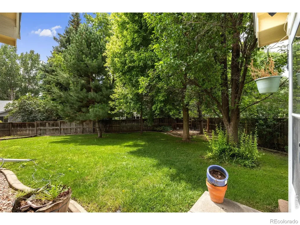 1107 Live Oak Court Fort Collins CO 80525