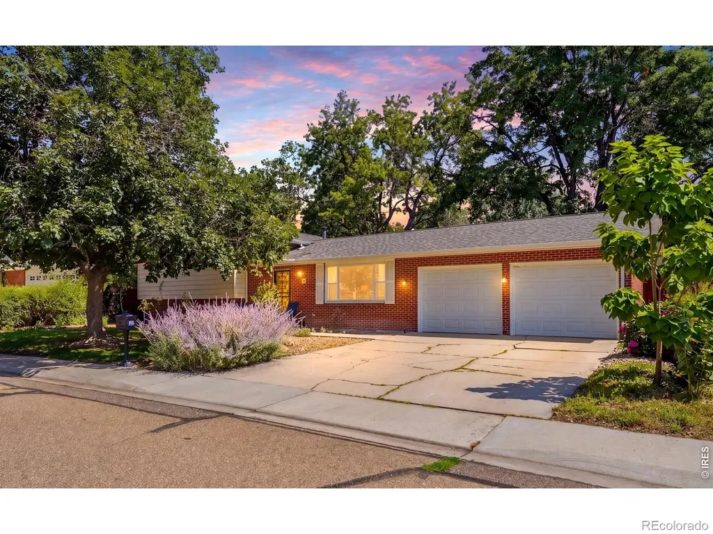 14 Princeton Circle Longmont CO 80503