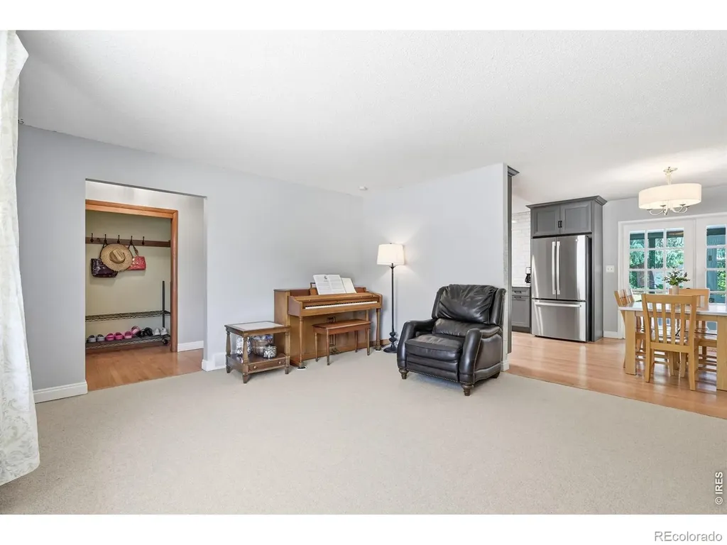 14 Princeton Circle Longmont CO 80503