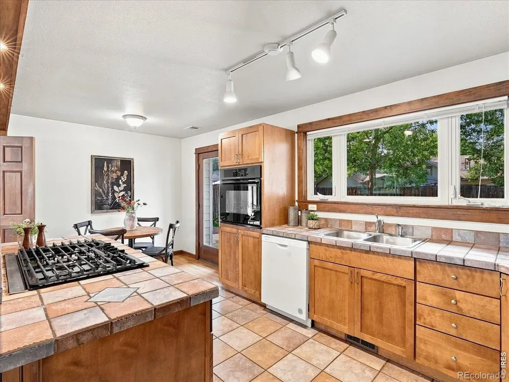 1240 Columbine Court Fort Collins CO 80521