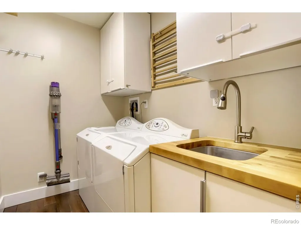 2979 Eagle Way Boulder CO 80301