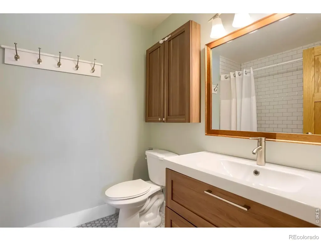 2979 Eagle Way Boulder CO 80301