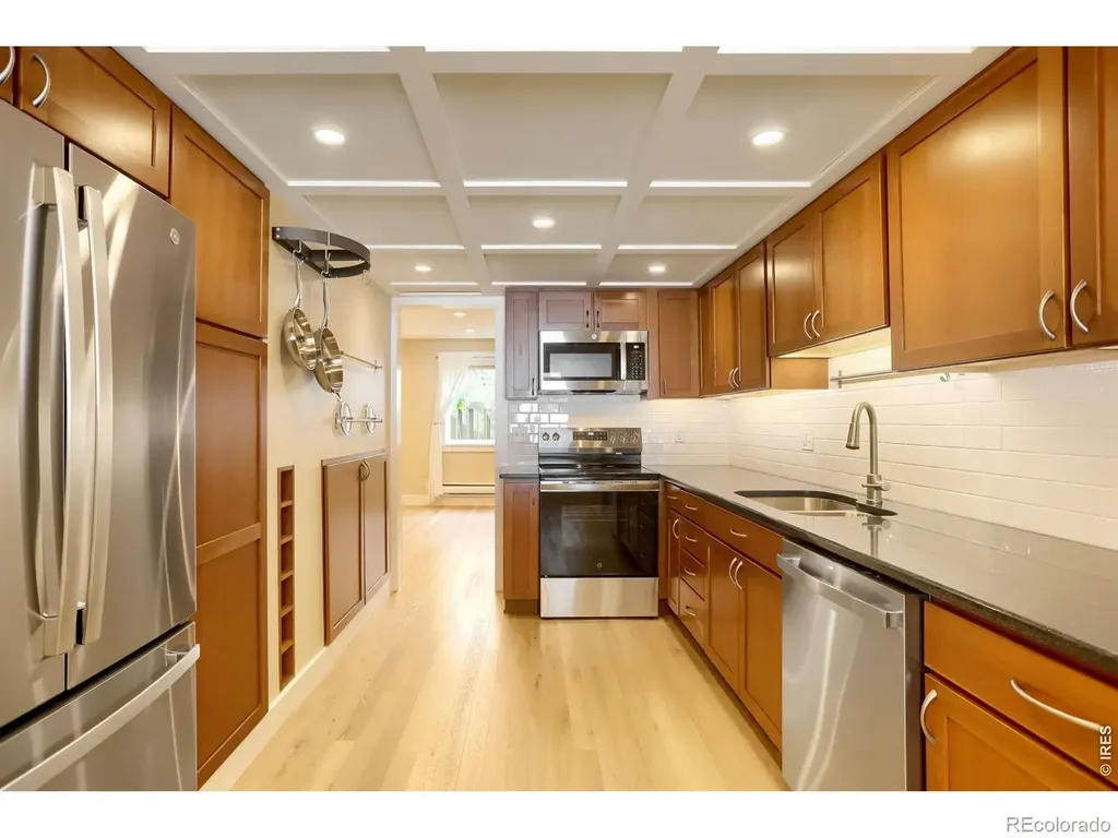 2979 Eagle Way Boulder CO 80301