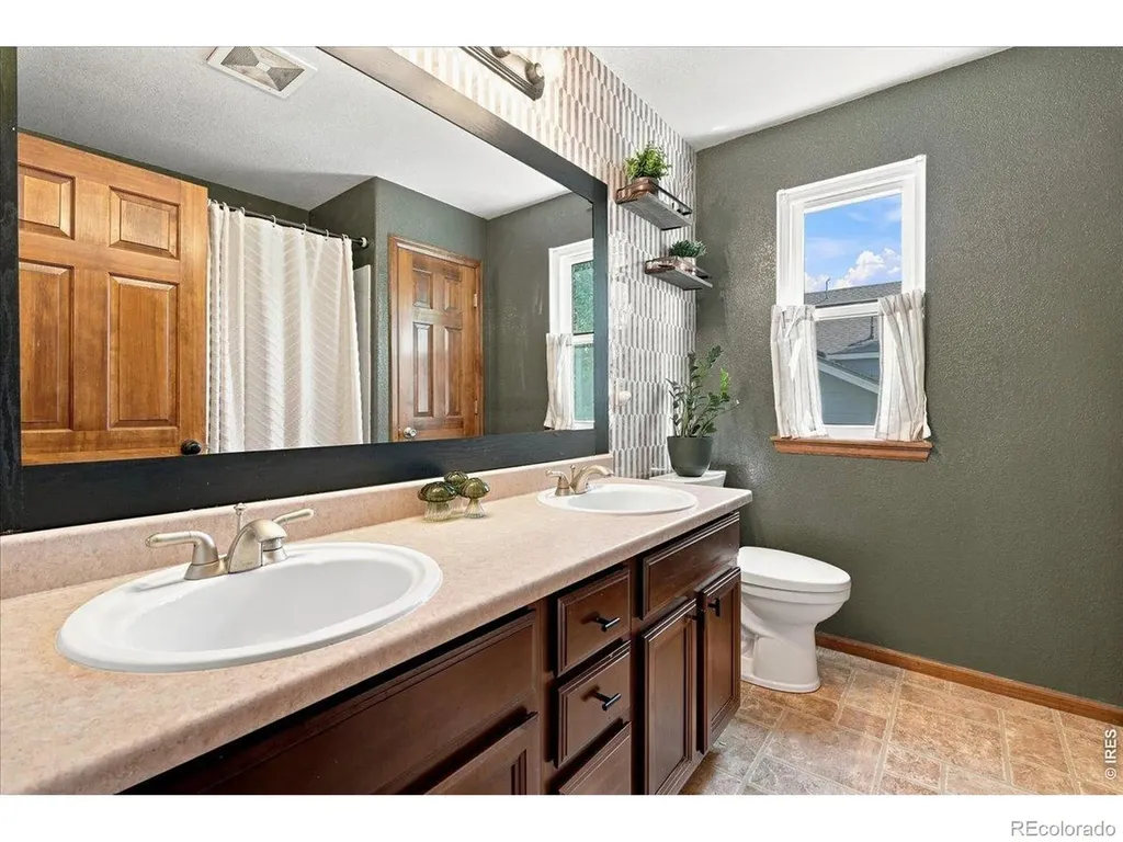 418 Expedition Lane Johnstown CO 80534