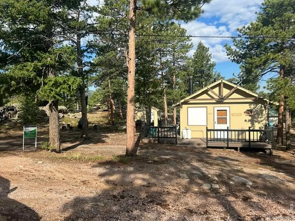 201 Onawa Road Red Feather Lakes CO 80545