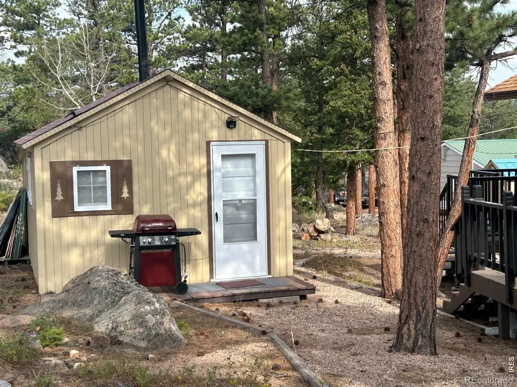 201 Onawa Road Red Feather Lakes CO 80545